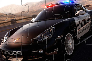 按此进入游戏拼保时捷警车